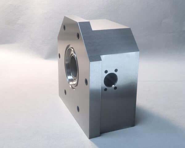 Center support block